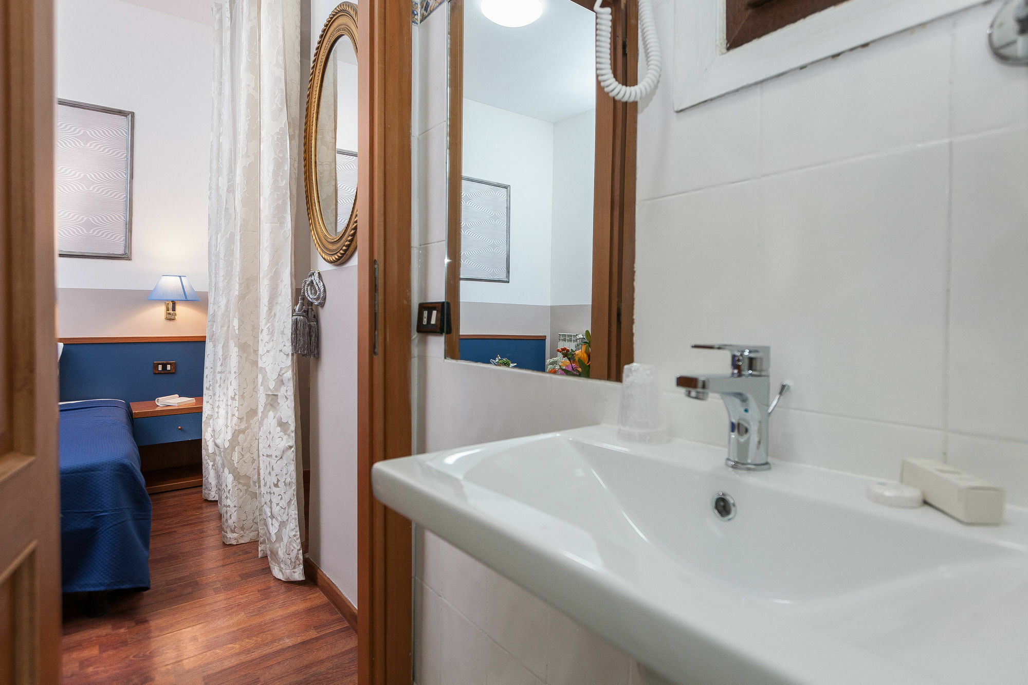 Ora Guest House Roma Ngoại thất bức ảnh